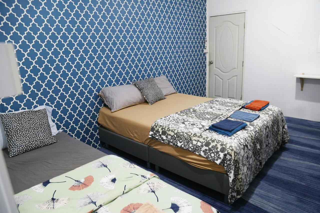 Rubin Home Bangkok Esterno foto