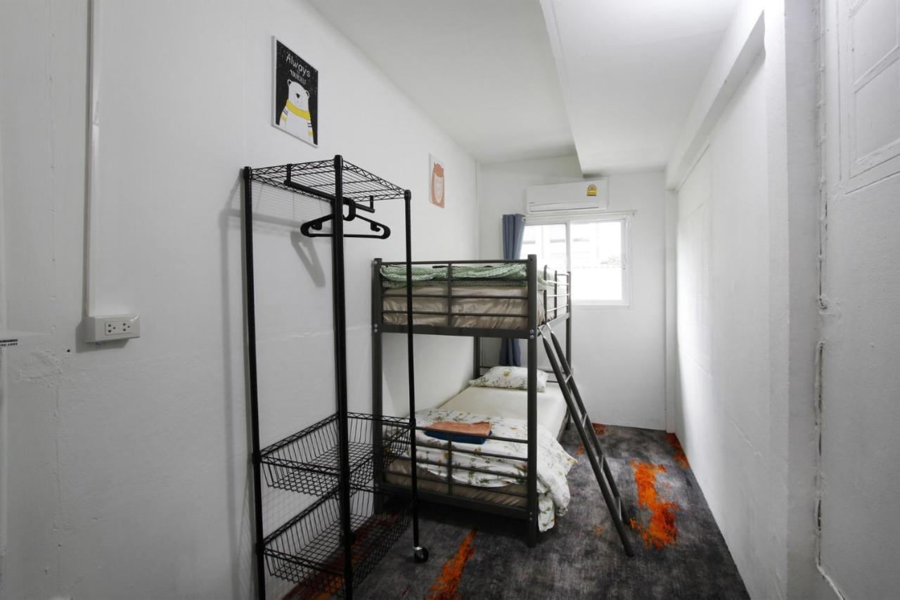 Rubin Home Bangkok Esterno foto